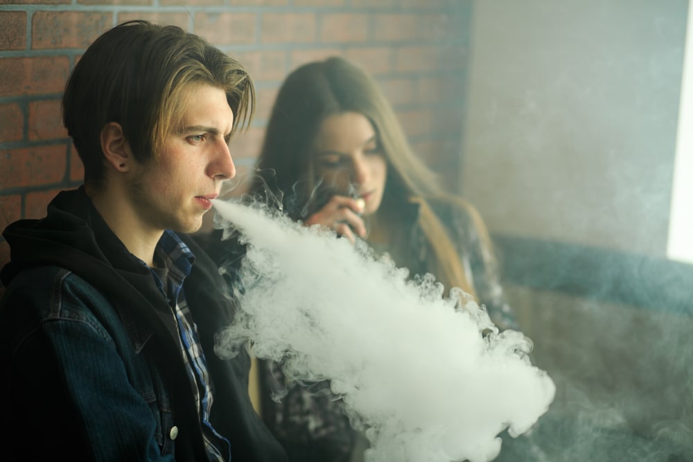 Are Your Kids Vaping? What to Know About Teens and ECigs